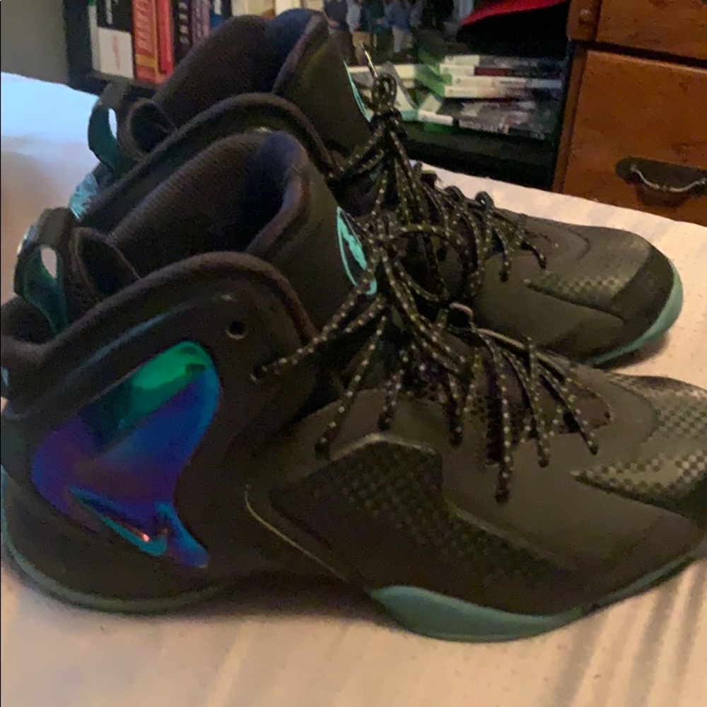Nike lil penny posite
